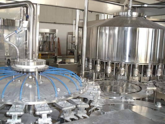 500ml Round / Square Plastic Water Bottle Filling Machine , Normal Pressure Gravity Filling Line